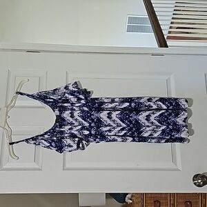 Venus cold shoulder dress size large